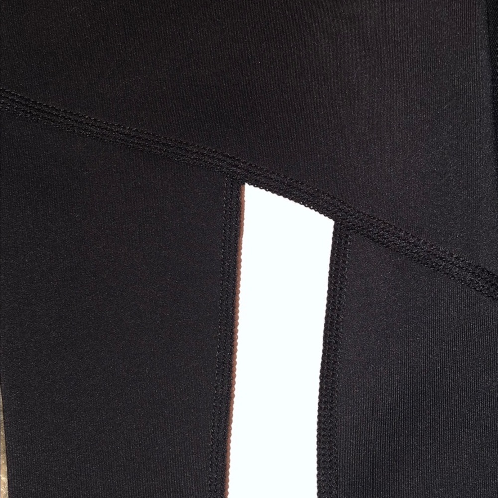 Kendall + Kylie workout set - Picture 6 of 6